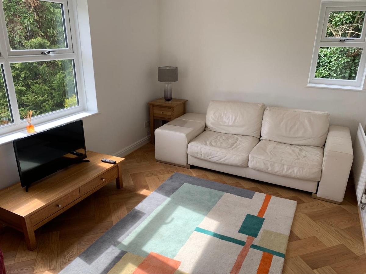 לידס Headingley-Weetwood Stunning Apartment Set In Beautiful Grounds מראה חיצוני תמונה